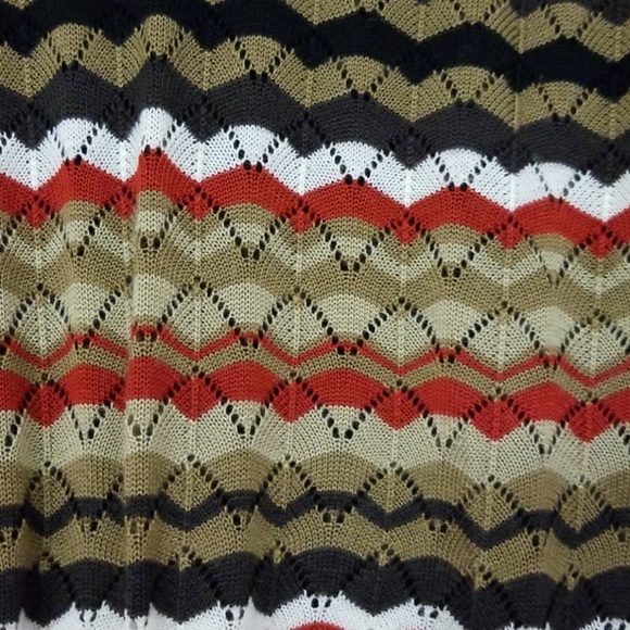 Sweater - Picture 3 of 4